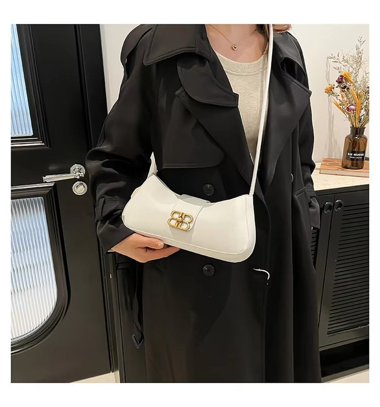 Adjustable Belt Shoulder Bag – Sleek PU Leather Handbag for Everyday Style RM119