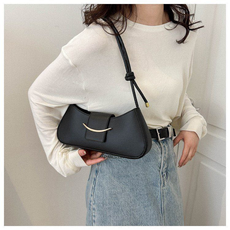 Moon Curve Shoulder Bag – Trending Bollywood-Inspired Style - RM33