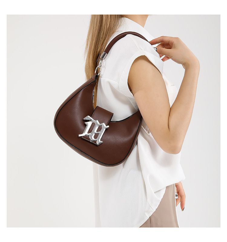 Velora Baguette Vintage Bag