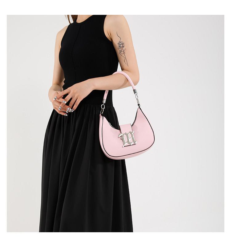 Velora Baguette Vintage Bag