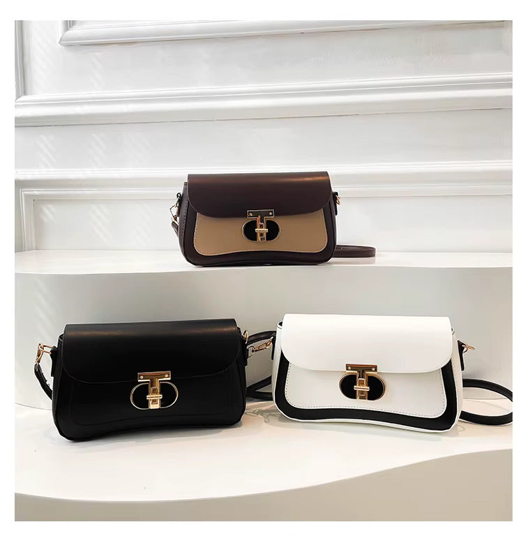 Minimal Chic Soft PU Crossbody Bag – Compact Urban Edition RM105