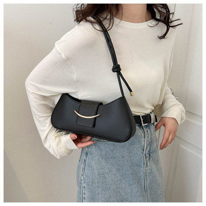 Moon Curve Shoulder Bag – Trending Bollywood-Inspired Style - RM33