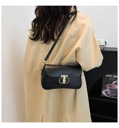 Minimal Chic Soft PU Crossbody Bag – Compact Urban Edition RM105